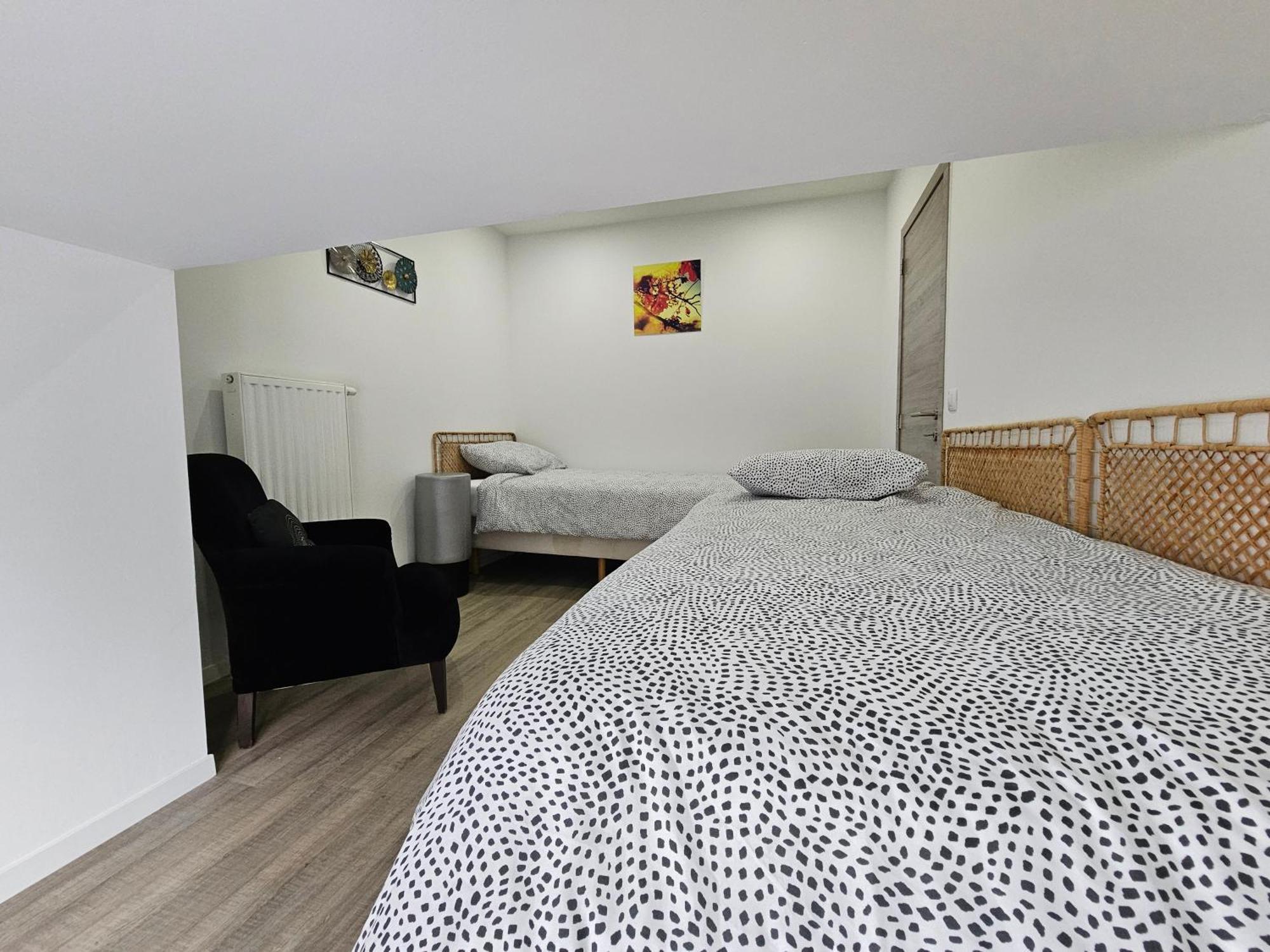 Appart'Hotel Trazegnies Courcelles Exterior foto